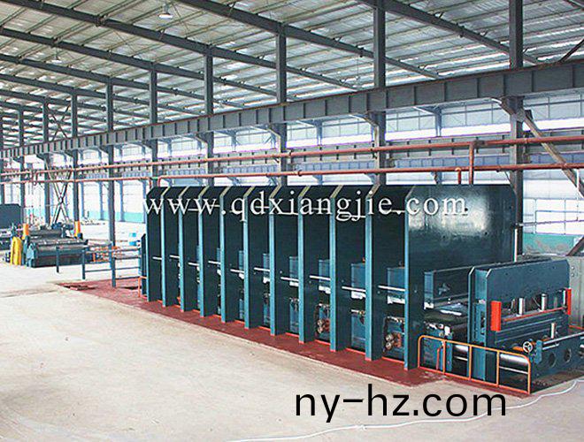 XLB-2600X12600/14800T鋼絲(si)繩輸送帶生(sheng)産線