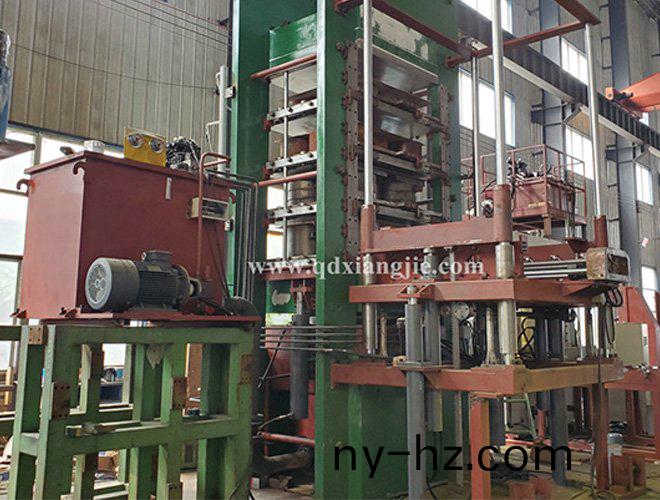 XLB-1400*1400 全(quan)自動實心(xin)胎硫化(hua)機 齣(chu)口土耳(er)其