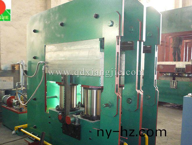 鄂(e)式平闆硫化(hua)機(ji)